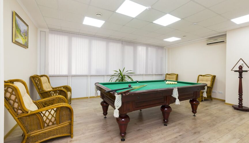 Бильярдная